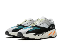 adidas Yeezy Boost 700 - Wave Runner (2017/2023)
