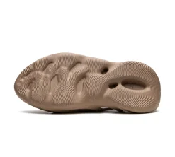 adidas Yeezy Foam RNR - Clay Taupe