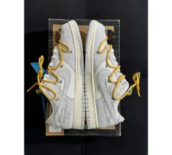 Dunk Low Off-White (42) - Lot 34 (USADO)
