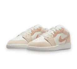 Jordan 1 Low SE - Legend Light Brown