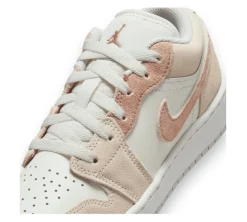 Jordan 1 Low SE - Legend Light Brown