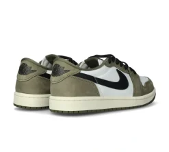 Jordan 1 Retro Low - Medium Olive Summit White Sail Black