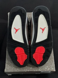 Jordan 4 Retro (43) - Taupe Haze (USADO)