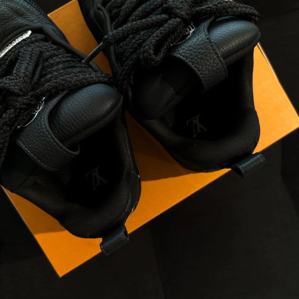 Louis Vuitton LV Skate Sneaker 42.5 - Black (USADO)