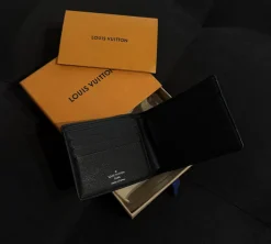 Louis Vuitton Wallet Multiple - Monogram Eclipse (USADO)