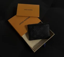 Louis Vuitton Wallet Multiple - Monogram Eclipse (USADO)