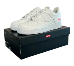 Nike Air Force 1 Low 43 - Supreme White (USADO)