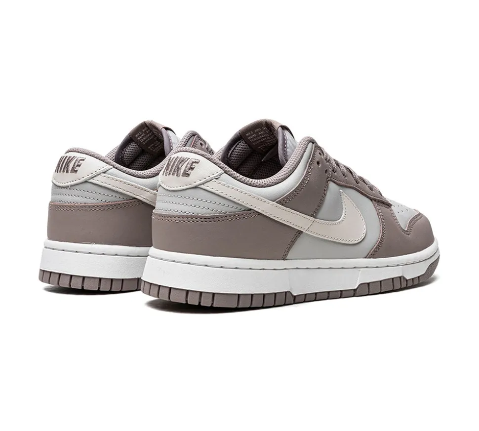 Nike Dunk Low - Bone Beige
