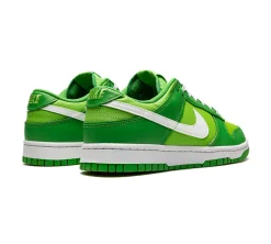 Nike Dunk Low - Chlorophyll