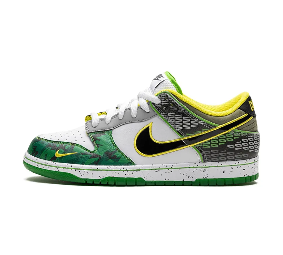 Nike Dunk Low - What the Duck Away University of Oregon PE