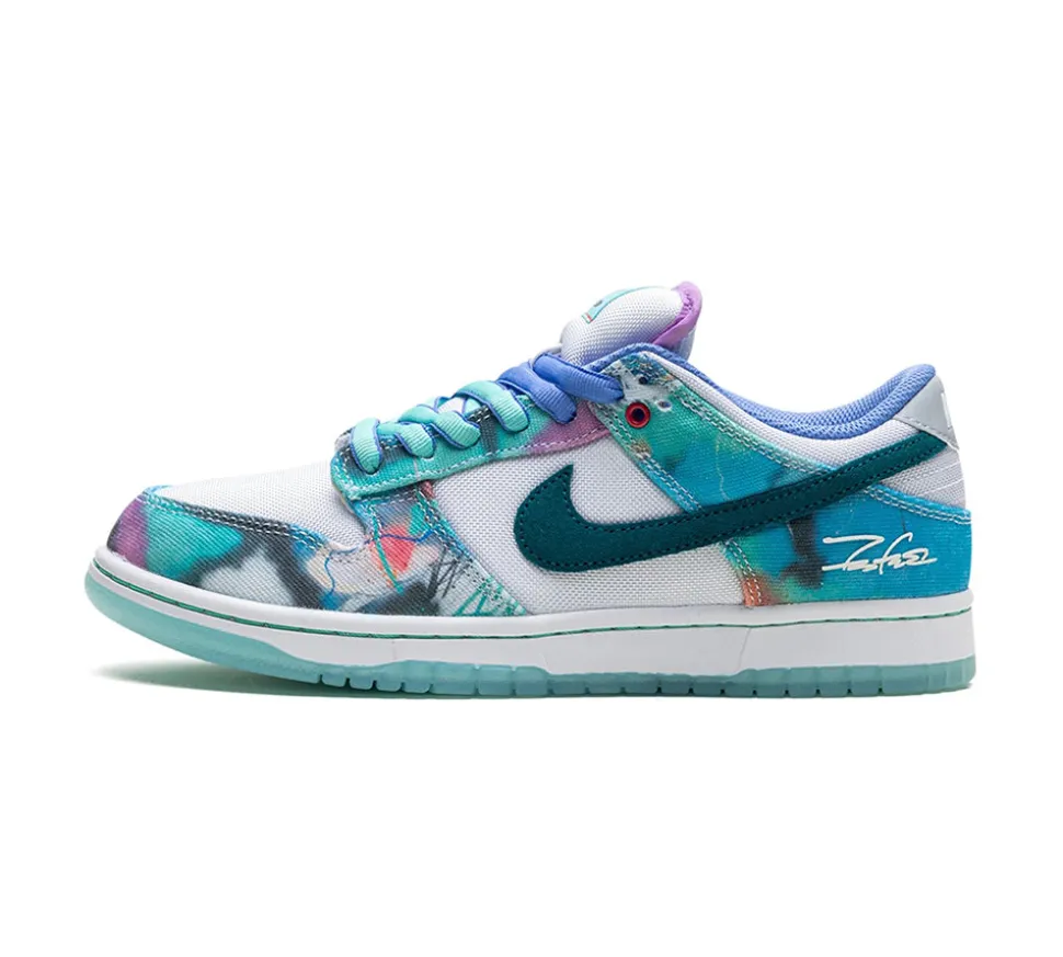 Nike SB Dunk Low Futura Laboratories - Bleached Aqua