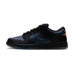 Nike SB Dunk Low Pro - Bluetile Skateboards