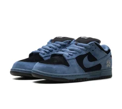 Nike SB Dunk Low - Supreme 94 Ocean Fog