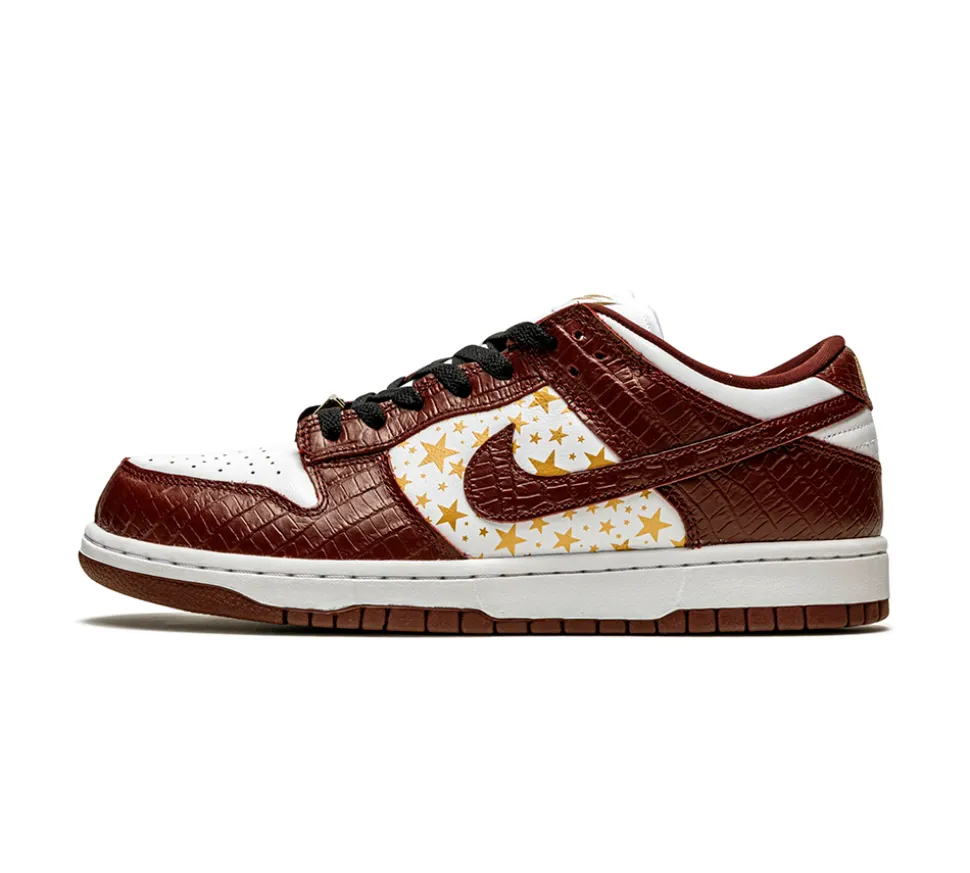 Nike SB Dunk Low - Supreme Stars Barkroot Brown (2021)