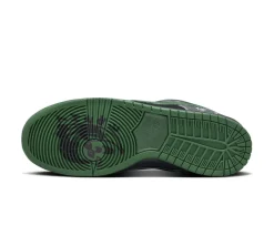 Nike SB Dunk Low - There Skateboards