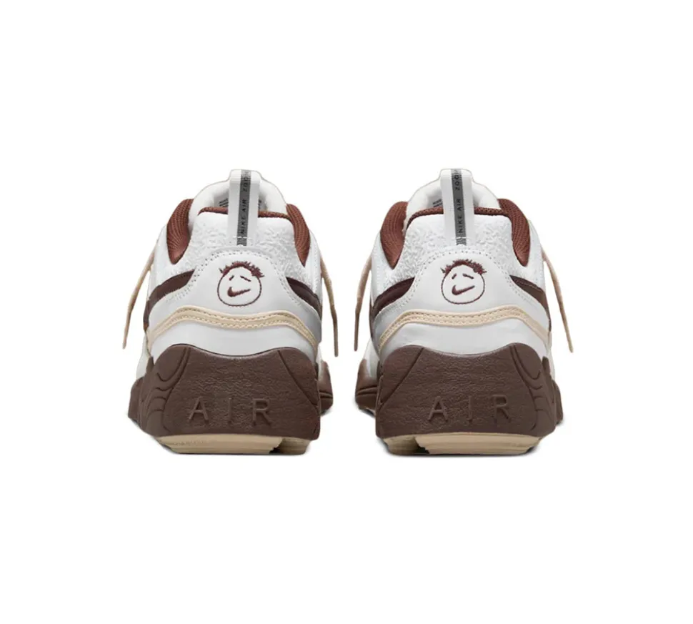 Nike Zoom Field Jaxx Travis Scott - Light Chocolate