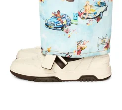 OFF-WHITE Out Of Office Low Tops - White/Chocolate