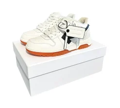 OFF-WHITE Out Of Office OOO Low Tops (38) - White Black Gum (USADO)